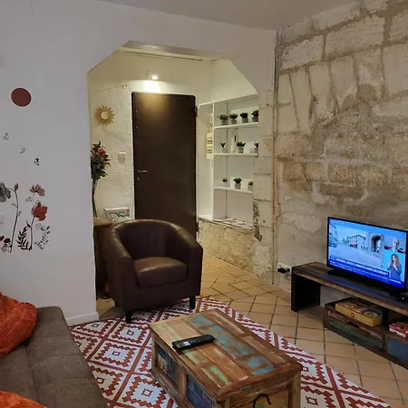 Appartement 2 Pieces Intramuros Place Pie Avignon